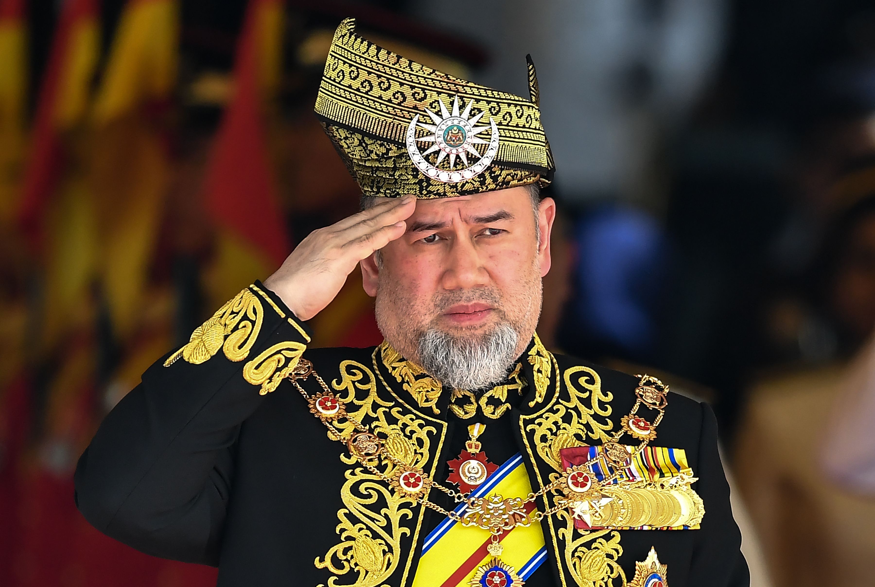 Глава государства является король. Король Малайзии Мухаммад. Малазийский Король Мухаммад v. Король Малайзии Абдулла.