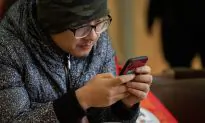 2 Chinese Netizens Punished for Circumventing Regime’s Internet Censors