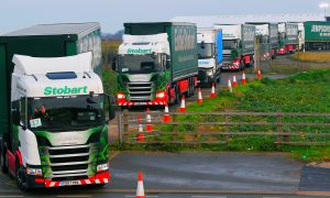 UK Stages Mass Truck Trip to Dover to 'War Game' No-deal Brexit