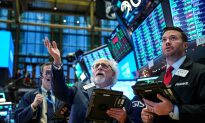 Stocks Slump, Safe Havens Rally as Coronavirus Cases Spike Outside Asia