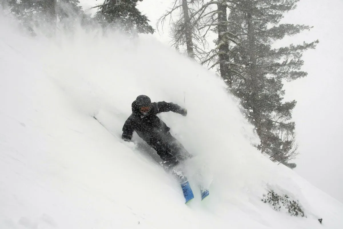 Wesley Kepke skis in Alpine Meadows, Calif., on Jan. 6, 2019. (Blake Kessler/AP)