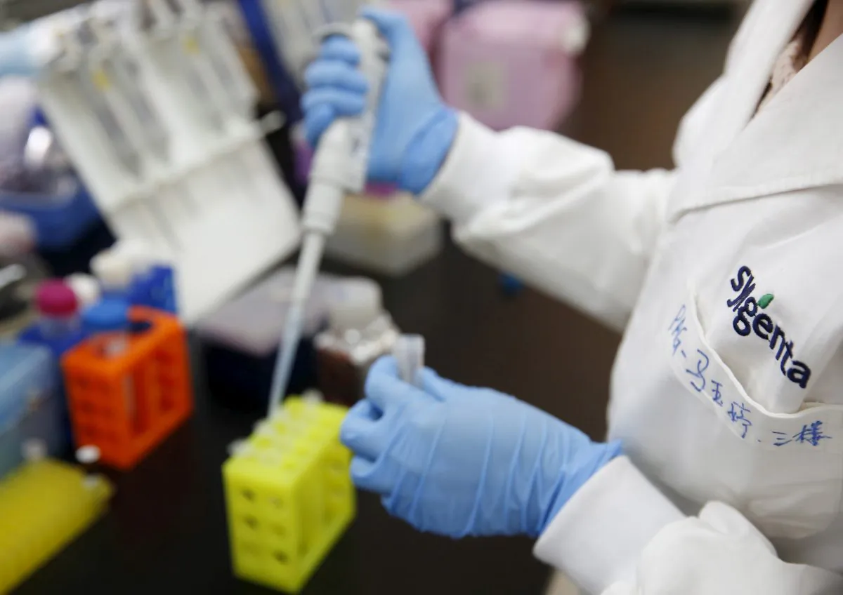 A researcher uses a pipette in a file photo. (Kim Kyung-Hoon/Reuters)