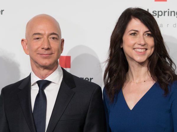 Jeff Bezos and wife