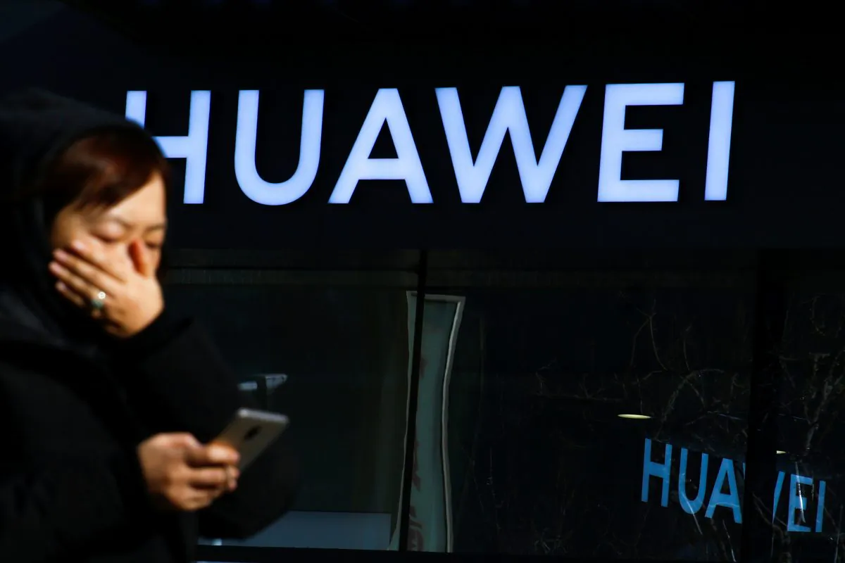 Huawei silicon valley R&D center couldn't get a export license to export technologies to China. (Thomas Peter/Reuters)