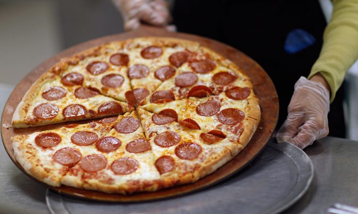 A stock photo of a pizza (Illustration - Joe Raedle/Getty Images