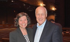Pastor and Wife Find Universality and Commonality In Shen Yun
