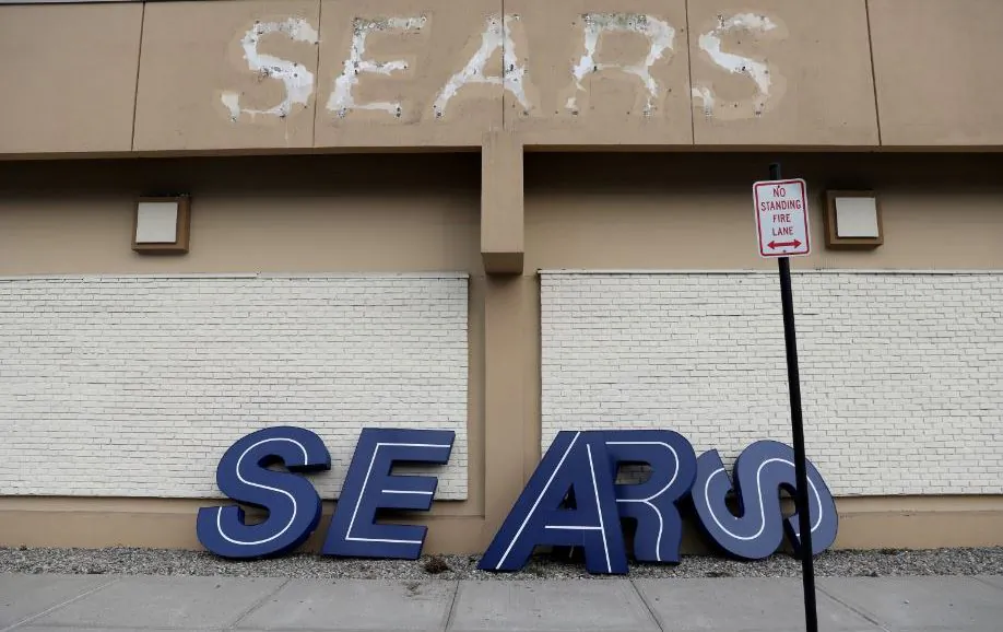 A dismantled sign sits leaning outside a Sears department store one day after it closed as part of multiple store closures by Sears Holdings Corp in the United States in Nanuet, New York, U.S., January 7, 2019. (Mike Segar/Reuters)