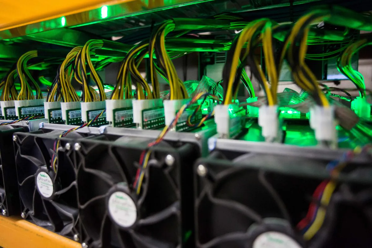 China’s Cyberspace Administration announced regulations to manage blockchain technology, requiring registration of real names and identification. (LARS HAGBERG/AFP/Getty Images)