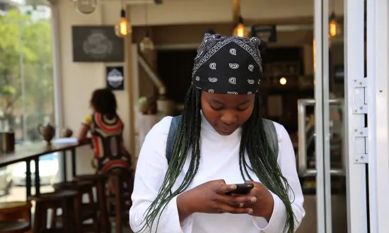 Major Facebook Users Are Worse at Making Decisions