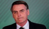 Bolsonaro Loosens Gun Laws in Murder-Ridden Brazil