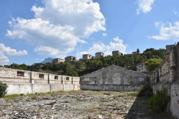 an image of tepelena camp