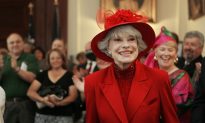 Broadway Legend Carol Channing Has Died at Age 97