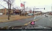 Charges Reveal How Minnesota Mom Dropped Toddler on Busy Road in Viral Video