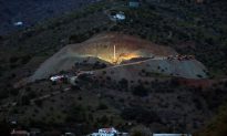 Spanish Rescuers Start Drilling to Reach Boy Trapped in Well