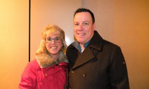 Sales VP Wishes Shen Yun Best of Luck in Mission to Revive China’s Culture