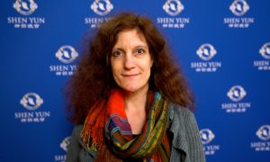 Violinist Says Shen Yun’s Orchestra Brings Out the Personality of Chinese Culture