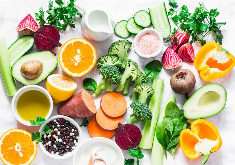 Variety of fruits and vegetables. (Shutterstock)
