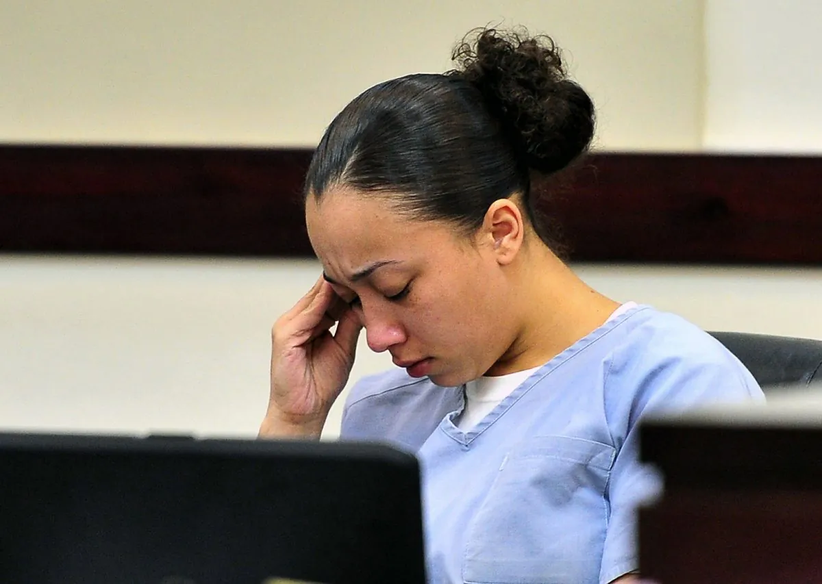 Cyntoia Brown reacts during a hearing in Nashville on Nov. 13, 2012. (Jae S. Lee/The Tennessean via AP)
