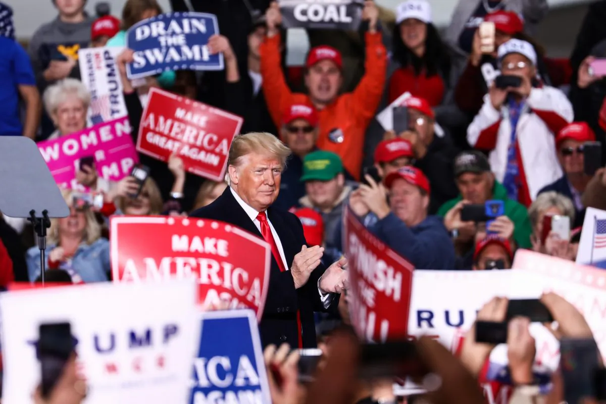 President Donald Trump at a Make America Great Again rally in Huntington, W.Va., on Nov. 2, 2018. (Charlotte Cuthbertson/The Epoch Times)
