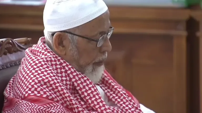 The Indonesian government is reconsidering its decision to free a radical cleric, Abu Bakr Bashir, who is linked to the 2002 Bali bombings that killed over 200 people. (Reuters)