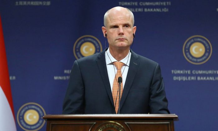 Dutch foreign minister Stef Blok attends a press conference following a meeting with his Turkish counterpart in Ankara on Oct. 3, 2018. (ADEM ALTAN/AFP/Getty Images)