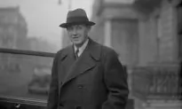 Downgrading Harry Hopkins: From Spy to Dupe