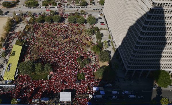 teachers gather in Grand Park