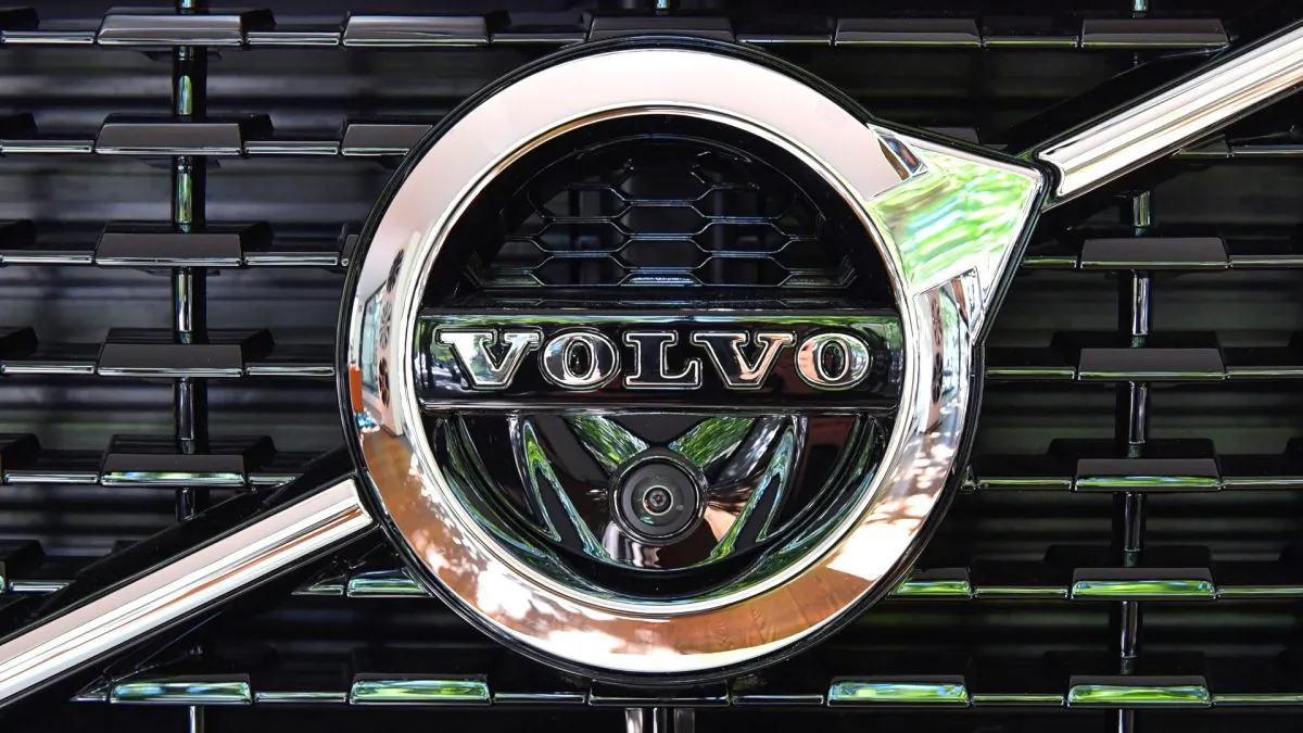 A Volvo logo is seen during an interview with CEO Hakan Samuelsson at the Volvo Cars Showroom in Stockholm, Sweden, on July 5, 2017. (TT News Agency/Jonas Ekstromer/Reuters)
