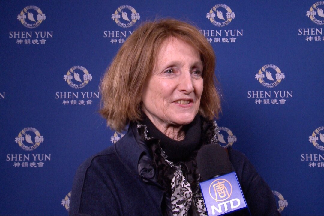 Griselda Cuthbert, Chatelaine of Beaufront Castle, enjoyed Shen Yun at the Edinburgh Playhouse on Jan. 24, 2019. (NTD Television)