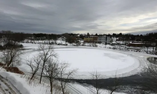 Ice Disk Freezes out an Attempt to Hack Peace Sign Into It