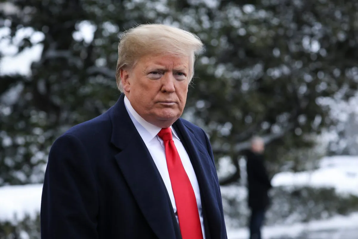 President Donald Trump speaks to reporters on the South Lawn of the White House in Washington on Jan. 14, 2019. (Holly Kellum/NTD)
