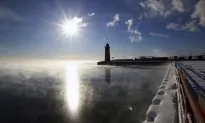 FAA Briefly Shuts Down Airspace Over Lake Michigan for ‘Department of Defense Activities’