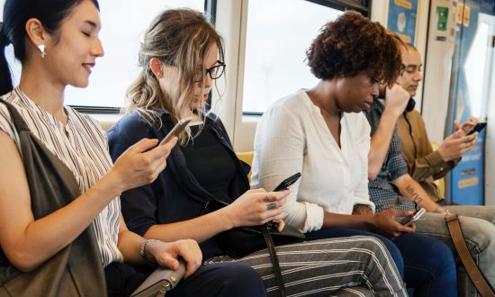 Using Technology to Separate Fact From Fiction in Online Media