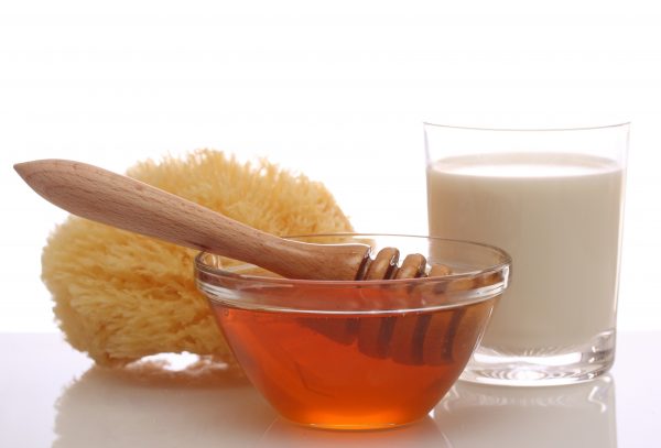 wash hair with Milk and honey