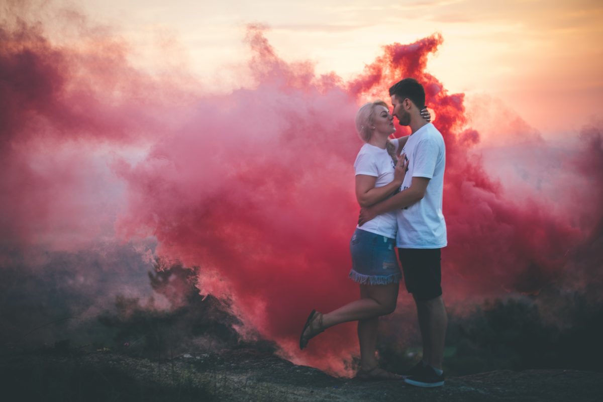 The power of love can combat stress, even if a loved one isn't there, researchers have found. (Radu Florin/Unsplash)
