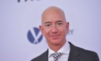 Billionaire Amazon Founder Jeff Bezos Barely Gives Any Money to Charity: Report