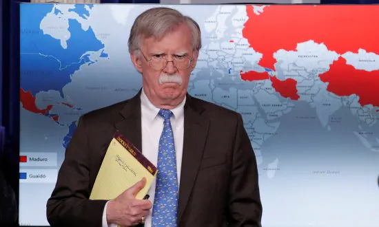 Bolton’s Notes Raise Questions on Military Plans in Venezuela
