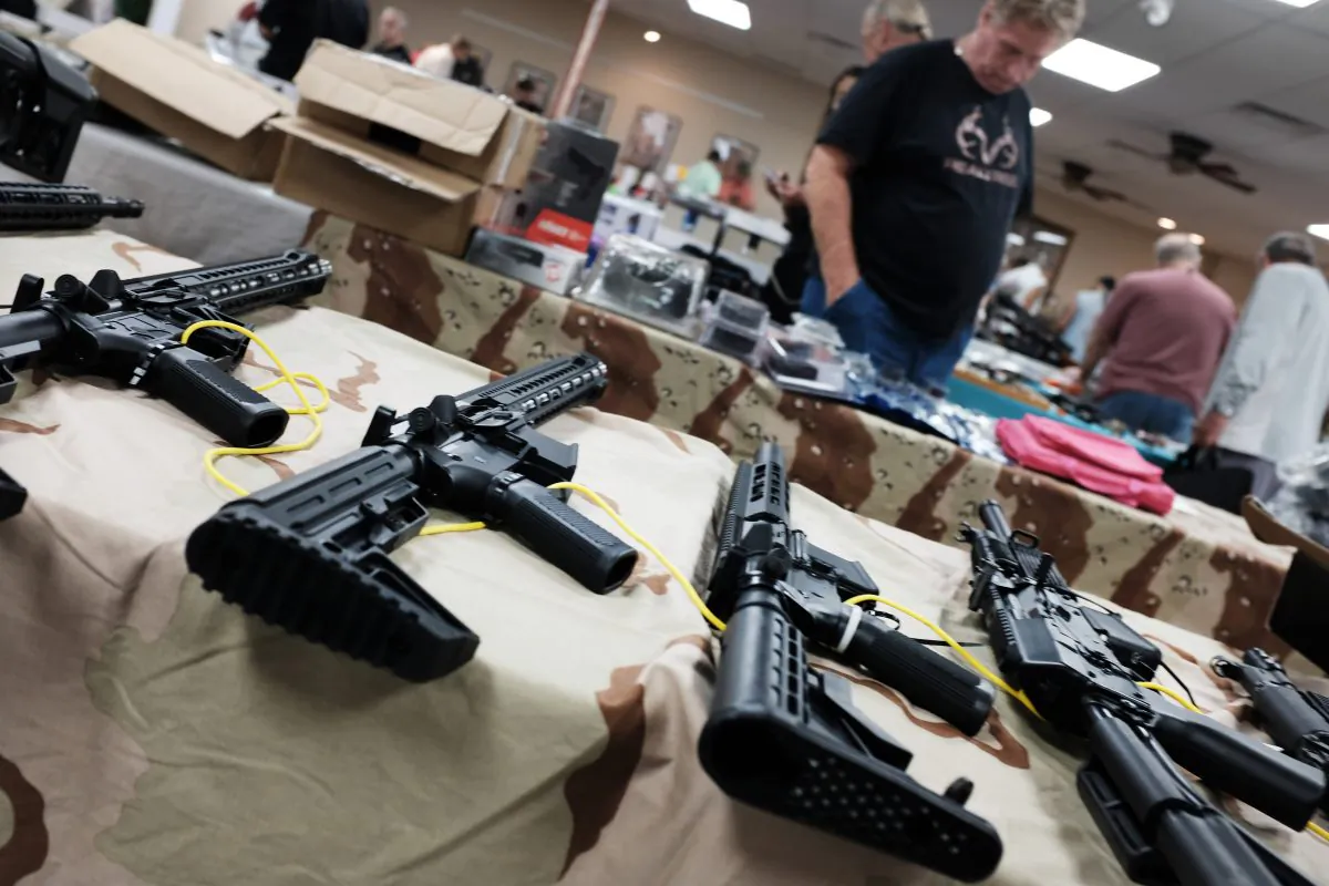 Guns for sale at a gun show in Naples, Fla., on Nov. 24, 2018. (Spencer Platt/Getty Images)