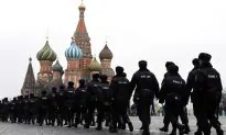 Daylight Robbery: Russian Police Detain Suspect After Bold Gallery Heist