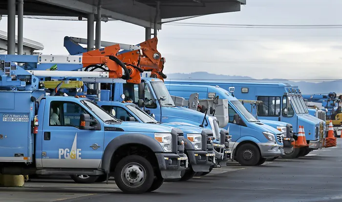 Pacific Gas & Electric vehicles parked at the PG&E Oakland Service Center in Oakland, Calif., on Jan. 14, 2019. (Ben Margot/AP Photo)