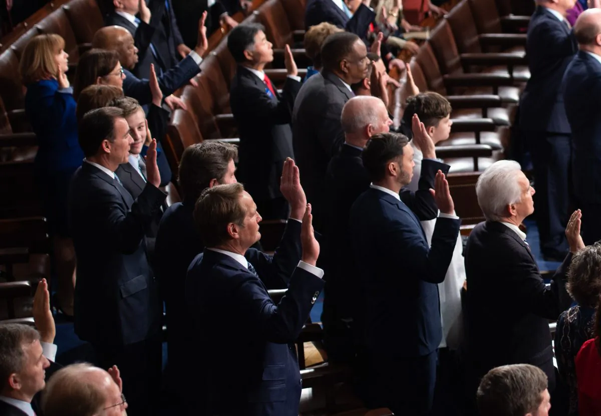 Members of the House are sworn-in during the beginning of the 116th Congress at the Capitol in Washington, on Jan. 3, 2019. (Saul Loeb/AFP/Getty Images)