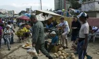 Venezuela Opposition Urges Walkouts to Pressure Maduro