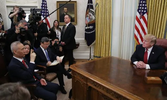 US, China Set to Sign Massive Purchases Deal, Easing Trade War