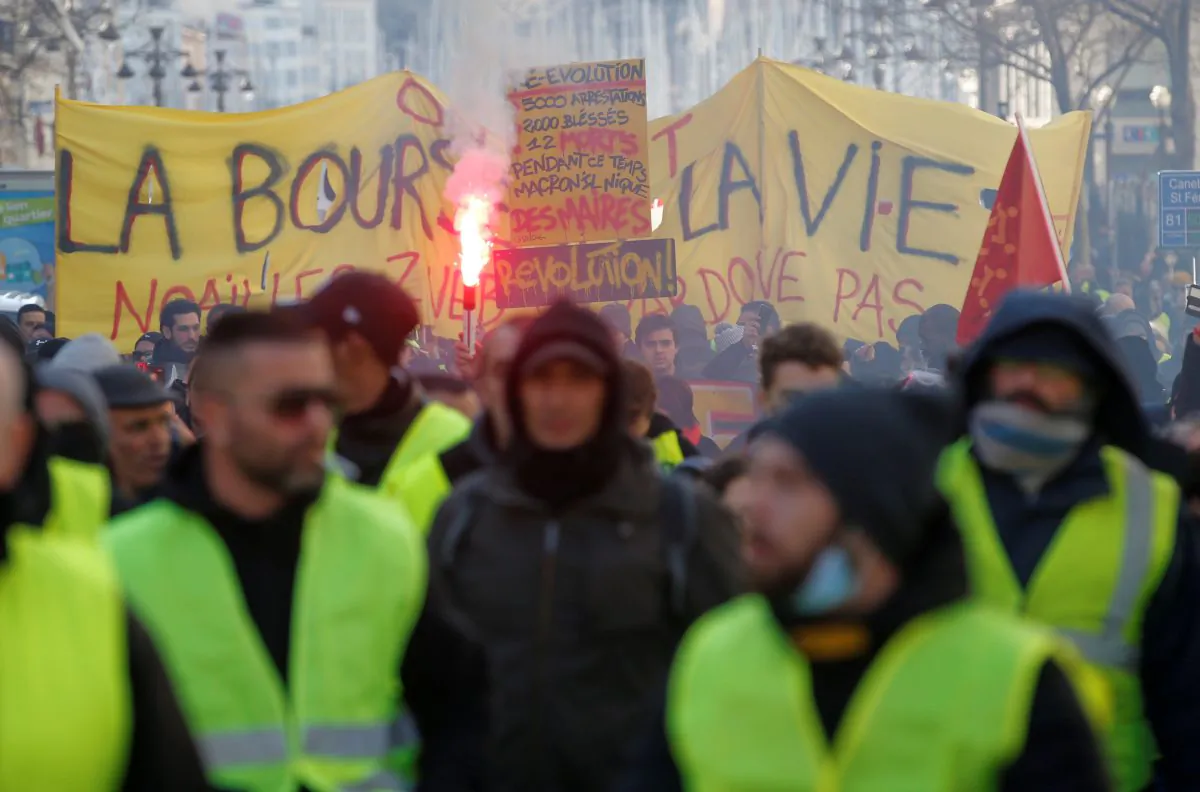 Protesters wearing yellow vests in a demonstration in Marseille, France, on Jan. 26, 2019. (Reuters/Jean-Paul Pelissier/File Photo)