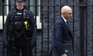 UK Knife-Crime Suspects Could Be Barred From Social Media