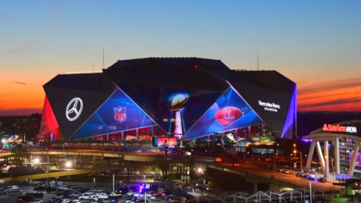 A general view of Super Bowl LIII signage at Mercedes-Benz Stadium and State Farm Arena exterior in Atlanta, Georgia, on Jan 30, 2019. (Kirby Lee-USA TODAY Sports/Reuters)