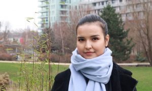 Uyghur Woman Urges French President to Free Her Mother Persecuted in China