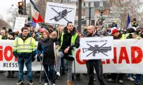 Yellow Vest Denounce Police Violence After Severe Injuries From LBD-Guns Shoots