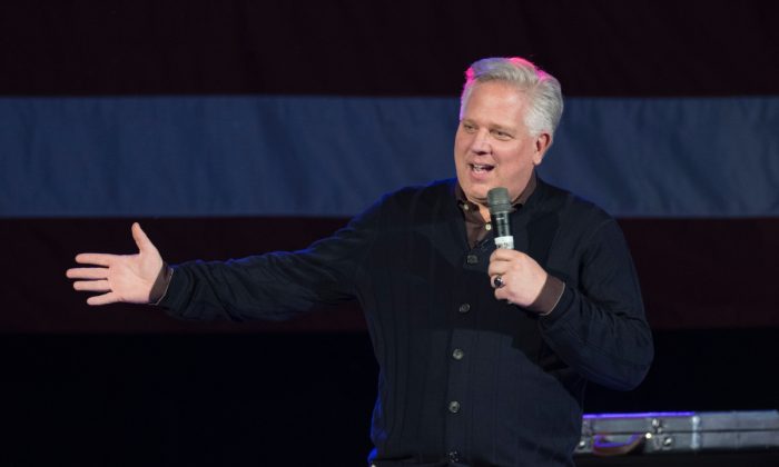 Conservative talk radio host Glenn Beck endorse Republican presidential candidate Ted Cruz before Cruz made a speech to supporters during a campaign rally Feb. 28, 2016, in Oklahoma City, Okla. (J Pat Carter/Getty Images)