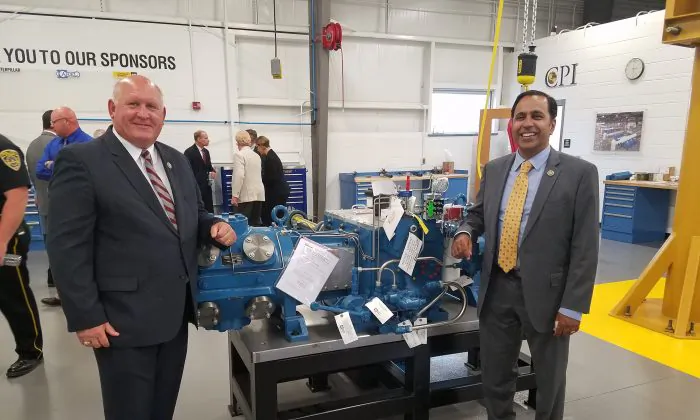 Skills Gap Crisis Is Great Threat to US Economy, Congressman Says
